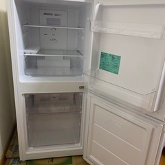 《新品購入1年使用》ハイアール冷蔵庫121Lの画像