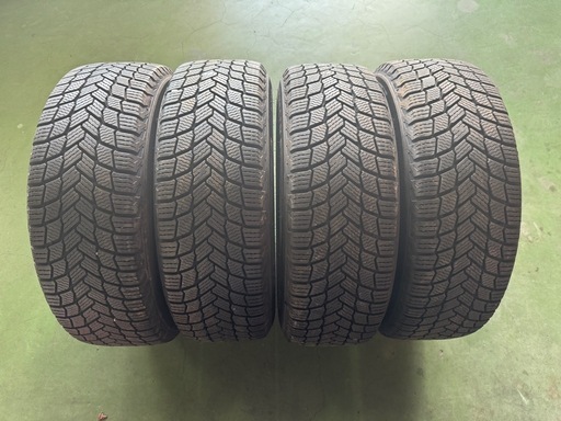 中古スタッドレスセット ヤリスクロス 純正 16インチ 6.5j +45 PCD114.3 ミシュラン X-ICE  205/65R16 2022年 溝アリ