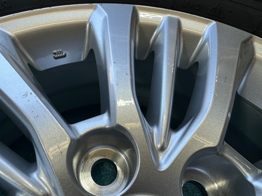 中古スタッドレスセット 90ヴォクシー 純正 16インチ 6j +40 PCD114.3 トーヨー GIZ2 205/60R16 20
