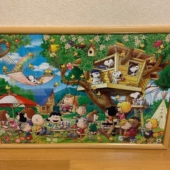 1000ピースのジグソーパズル用フレーム(中のパズル付き)