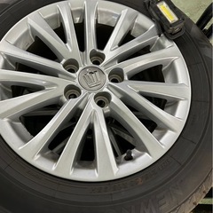 215/60r16 ブリジストン クラウン マークx