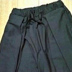 袴風ワイドパンツの画像