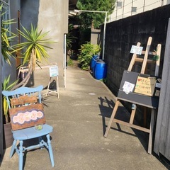 鍛冶屋町ブルー！カフェ＆筆ペン＆お皿作りの画像