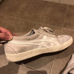 オニツカタイガー　スニーカー　の画像