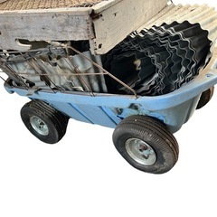 押し車　輸送可能容器　運搬車　ツールワゴン　プラスチックタイプ