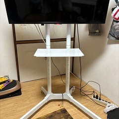 移動式テレビ台　キャスタースタンド付き　コード収納⭕️高さ調節⭕️