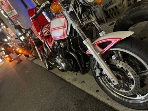 バイク　カワサキゼファー400