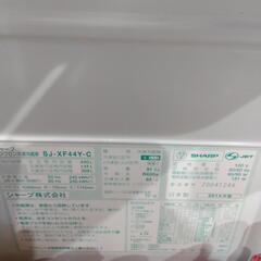 SHARP冷蔵庫の画像