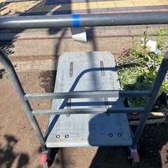 業務用台車の画像