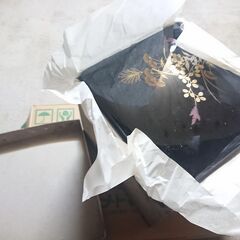 黒い重箱　３段　　昭和　レトロ　未使用で箱入り　　　　　　　取り...