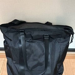 グローバルワーク 多機能バッグ