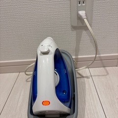 【ジャンク品、おまけとしてお渡し🙆‍♀️】アイロン