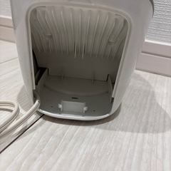 【ジャンク品、おまけとしてお渡し🙆‍♀️】アイロンの画像