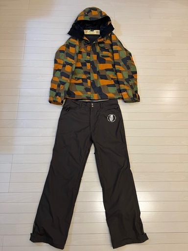 STANDARD ISSUE スノーボードウェア　上下セット