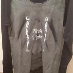 ガイコツ柄Tシャツ長袖(未使用)