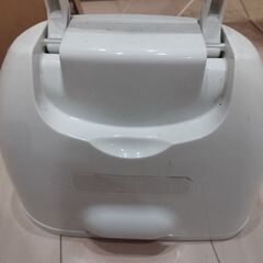 東芝のスチームアイロンの画像