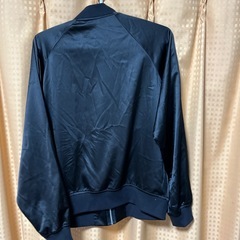 レディース　ユニクロジャケット　ネット決済ではなく現金です。　
黒　Mサイズの画像
