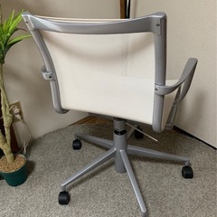 カッシーナチェアの画像