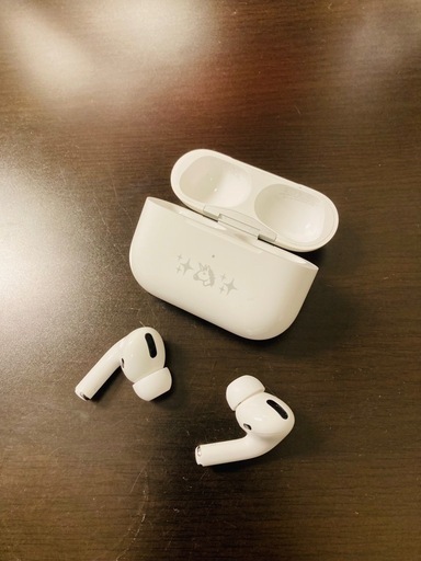 Apple社製AirPods