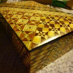 （管理A-7)　箱根伝統工芸品寄木細工化粧箱未使用品の画像