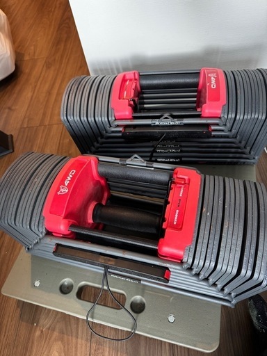 大人気　4WD 可変式ダンベル