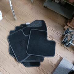 SUZUKI　keiのマット　4枚の画像