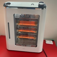 2017年製  ユーイング US-QS900K(R) 電気ヒータ...