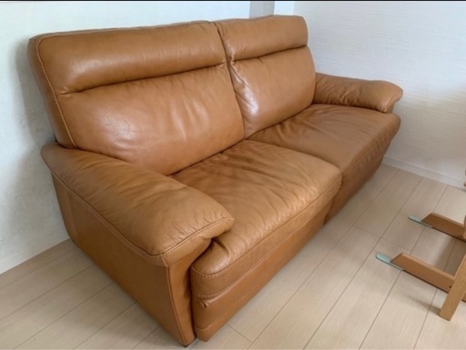 決定済み　
ニトリ　本革　z-637 BR  3Pソファ