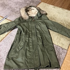 契約中　女性上着　M