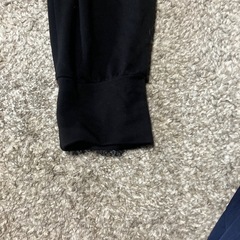 女性ユニクロパンツ　Lの画像