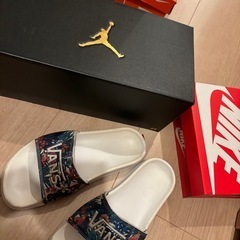NIKE、vansのベナッシサンダルの画像