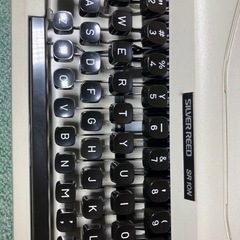 シルバー精工のタイプライター　SR10Nの画像