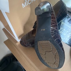 美品23.0 ハイヒールパンプスの画像