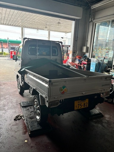 u*u様 今週限定。サンバートラック　TT2 4WD EL付き5MT 自家塗装済 サンバートラック4WD程度抜群！！販売中！！ - YouTube