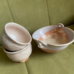 萩焼き　小鉢1つ　湯呑み2つ　セット