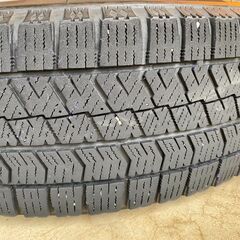 [取引中]165/65R14 スタッドレスタイヤ付き 4本セット ECOFORME SE-18 14インチ 5.5J +39 PCD100 4穴 ハブ径73mm 2021年製 BLIZZAK VRX2 タンク、ルーミー、トール、ジャスティ等の画像