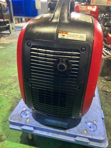【実働整備済】shindaiwa 新ダイワ　iEG1600M  インバーター発電機（ヤマハEF1600iS同一品）
