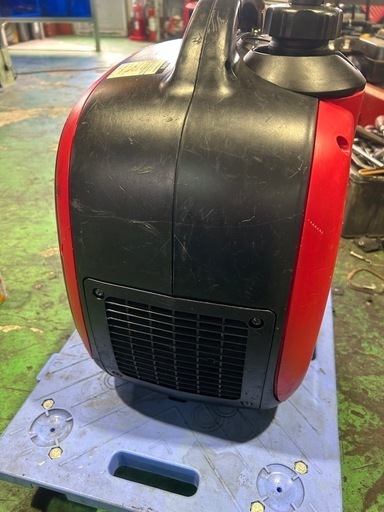 【実働整備済】shindaiwa 新ダイワ　iEG1600M  インバーター発電機（ヤマハEF1600iS同一品）