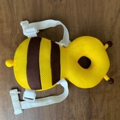 赤ちゃん　転倒防止リュックの画像