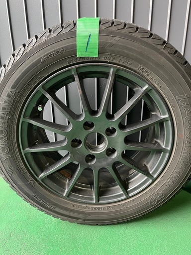 ⭐︎輸入車用⭐︎スタッドレスタイヤ（4本　ホイール付)