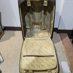 【あげます】キャリーケースの画像