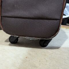 【あげます】キャリーケースの画像