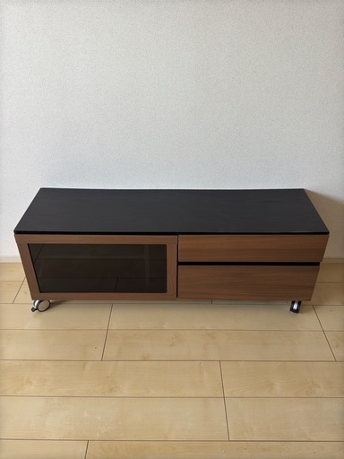 値下げします!!早い者勝ちですテレビ台売ります✨