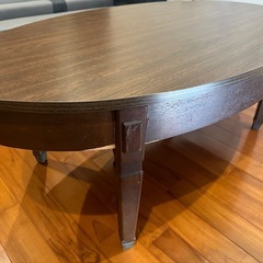 ヴィンテージテーブルの画像