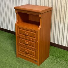 電話台のような小型家具