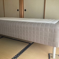 シングルベッドの画像