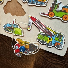 【新品】🚜 木製    はたらくくるま  フィッシングパズル
の画像