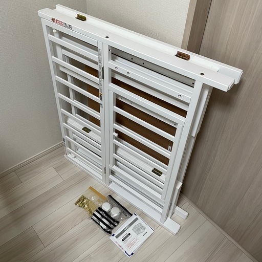 カトージ ミニベビーベッド 折りたたみ ホワイト【内寸：60×90cm】