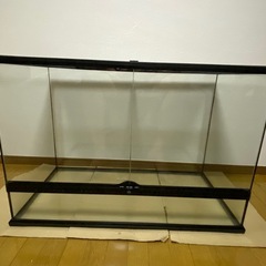 爬虫類飼育ケース 90cm✕45cm✕60cm