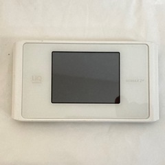 UQ WiMAX2+ モバイルWi-Fi本体とクレードルセット　WX04の画像
